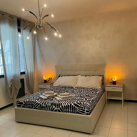 Appartement Citta&aeroporto Black And White